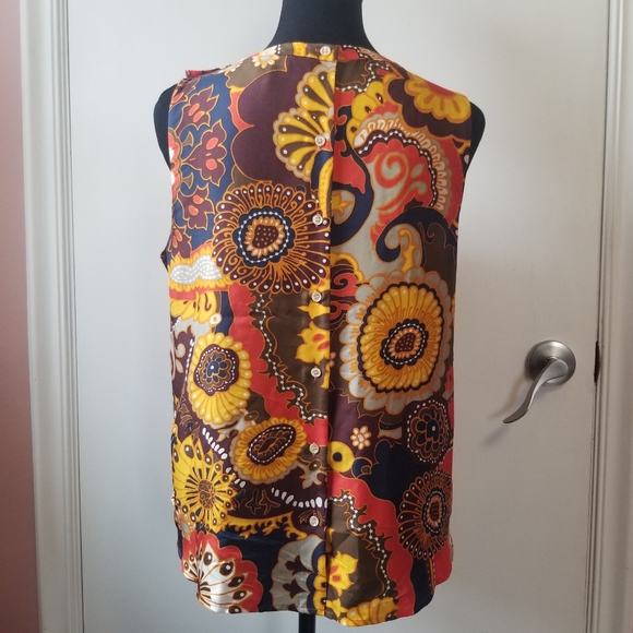 J. CREW 100% Silk Twill Darwin Sleeveless Ruffle Bib Back Button Top 8 Petite - Picture 3 of 5